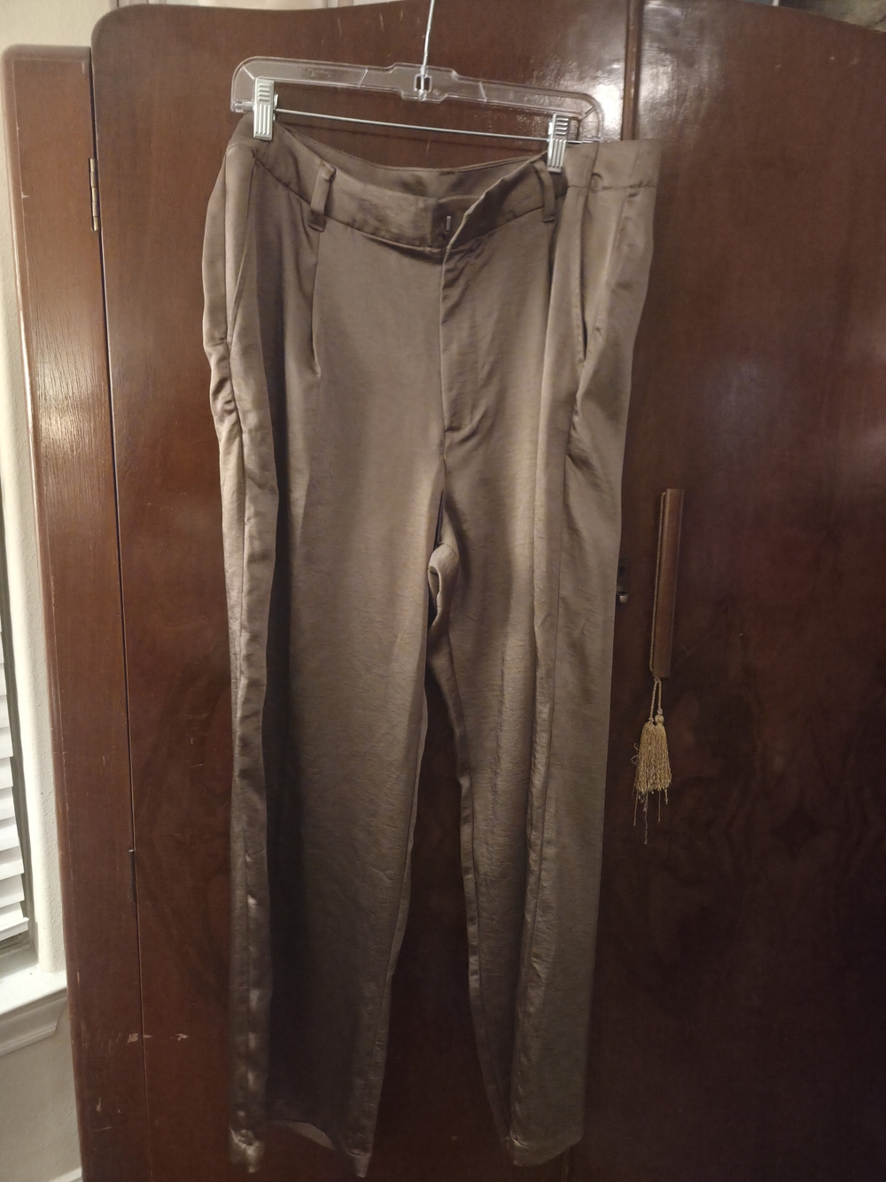 GAP Women's Taupe Satin-Look Straight Pants